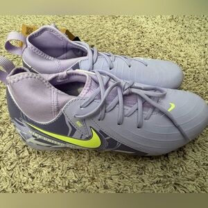 New Nike Jr. United Phantom Luna II Academy FG